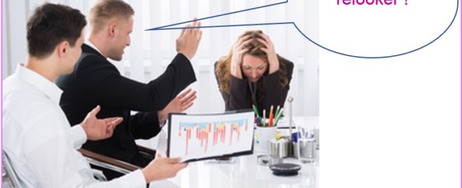 manager ordonnant à son assistante qu'elle se fasse relooker